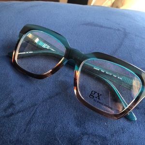 GX BY GWEN STEFANI GX026 OPTICAL GLASSES!